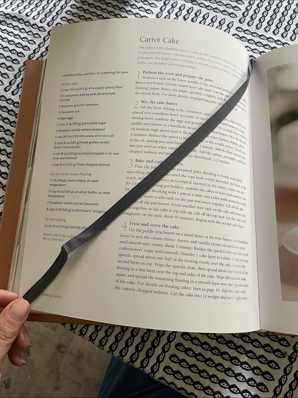 Williams-Sonoma Cakes Fillings & Frostings — Brown and Cream Cover - Picture 4 of 5